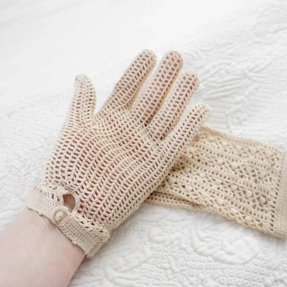 Vintage Crochet Irish Lace Summer Bridal Gloves